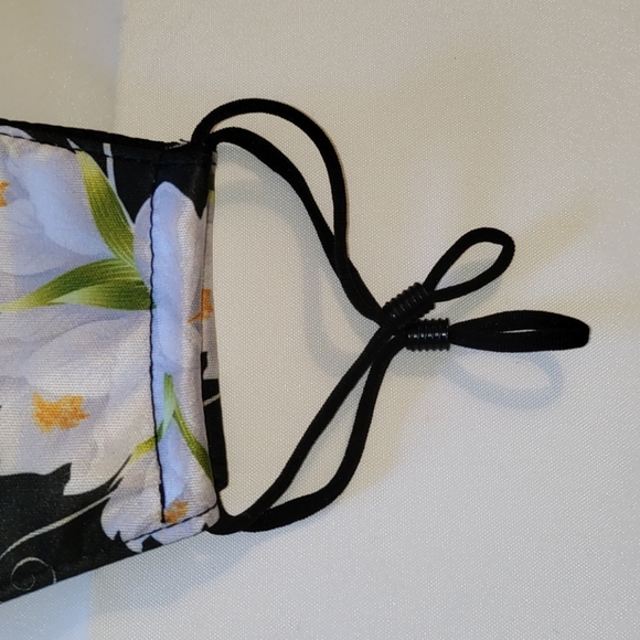 "Host Pick" Adult Face Mask - Picture 6 of 6